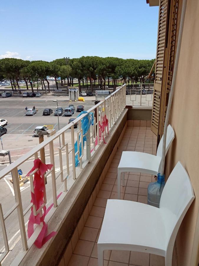Holiday House Maurizio Formia Bagian luar foto