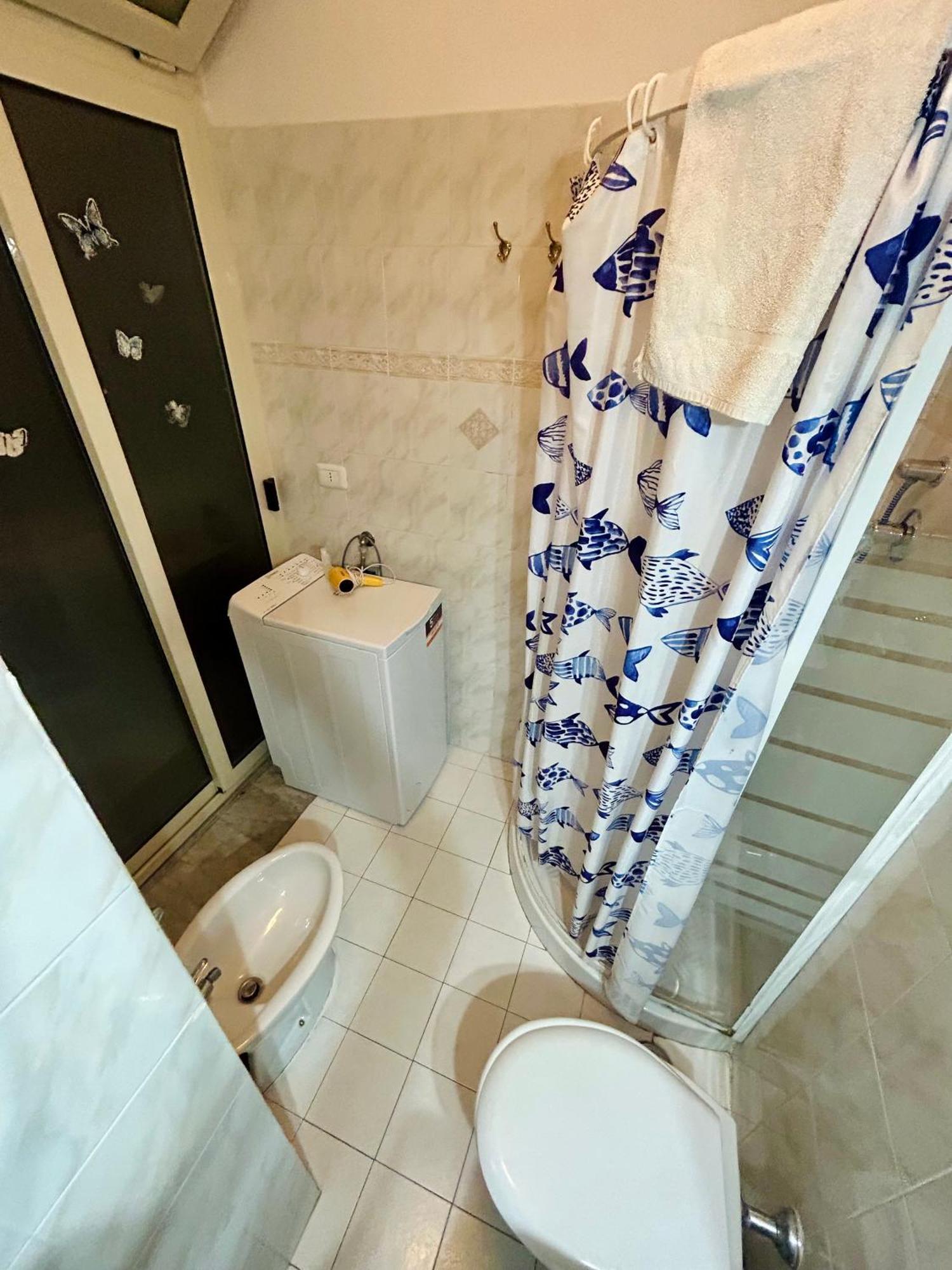 Holiday House Maurizio Formia Bagian luar foto