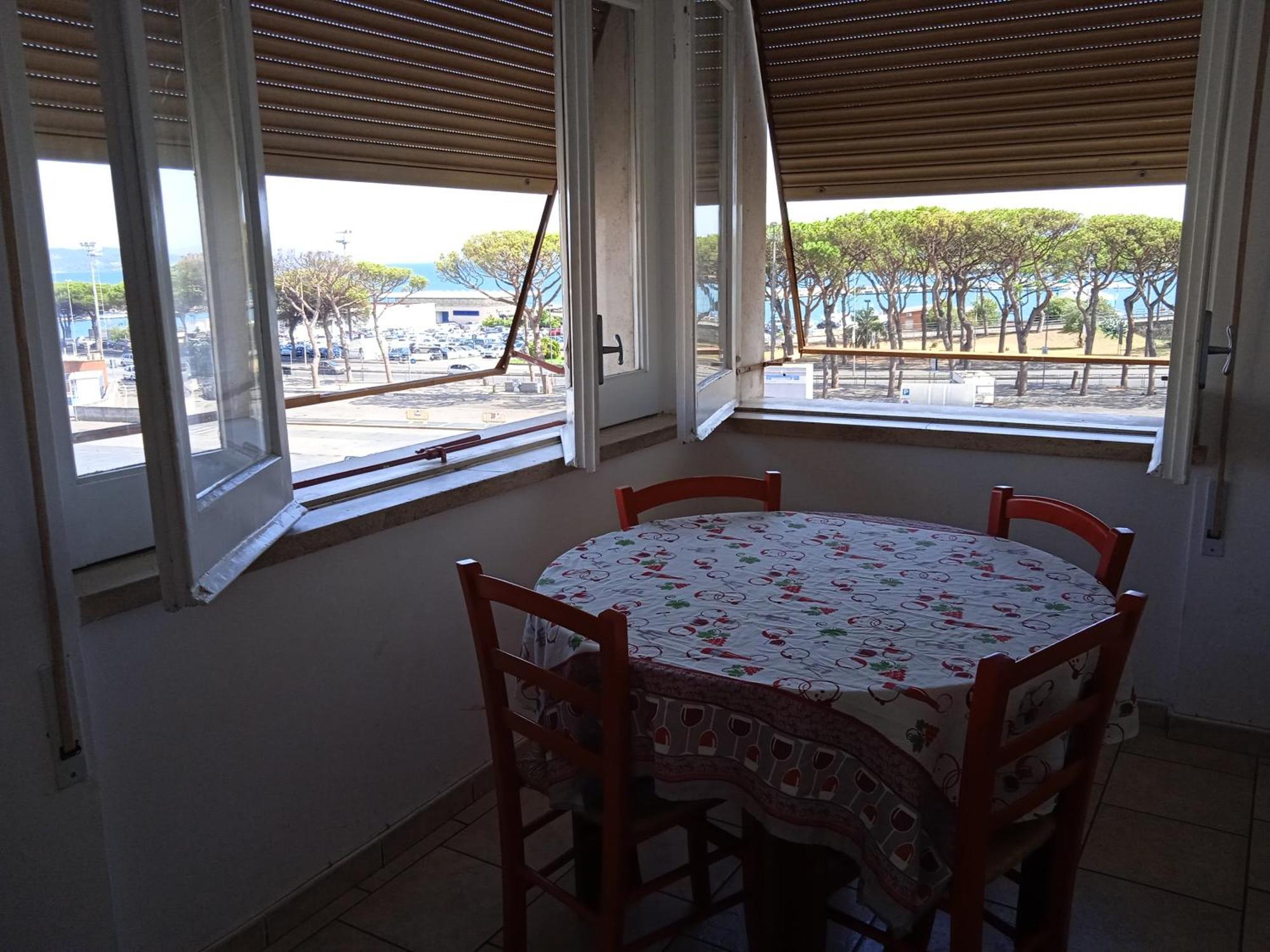 Holiday House Maurizio Formia Bagian luar foto